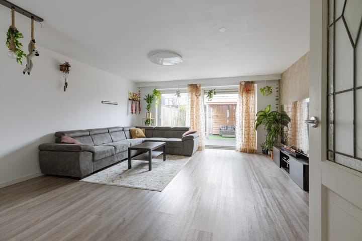 Foto 7 van Ed Hoornikstraat 9