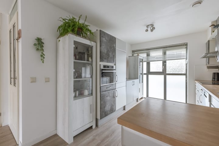 Foto 12 van Ed Hoornikstraat 9