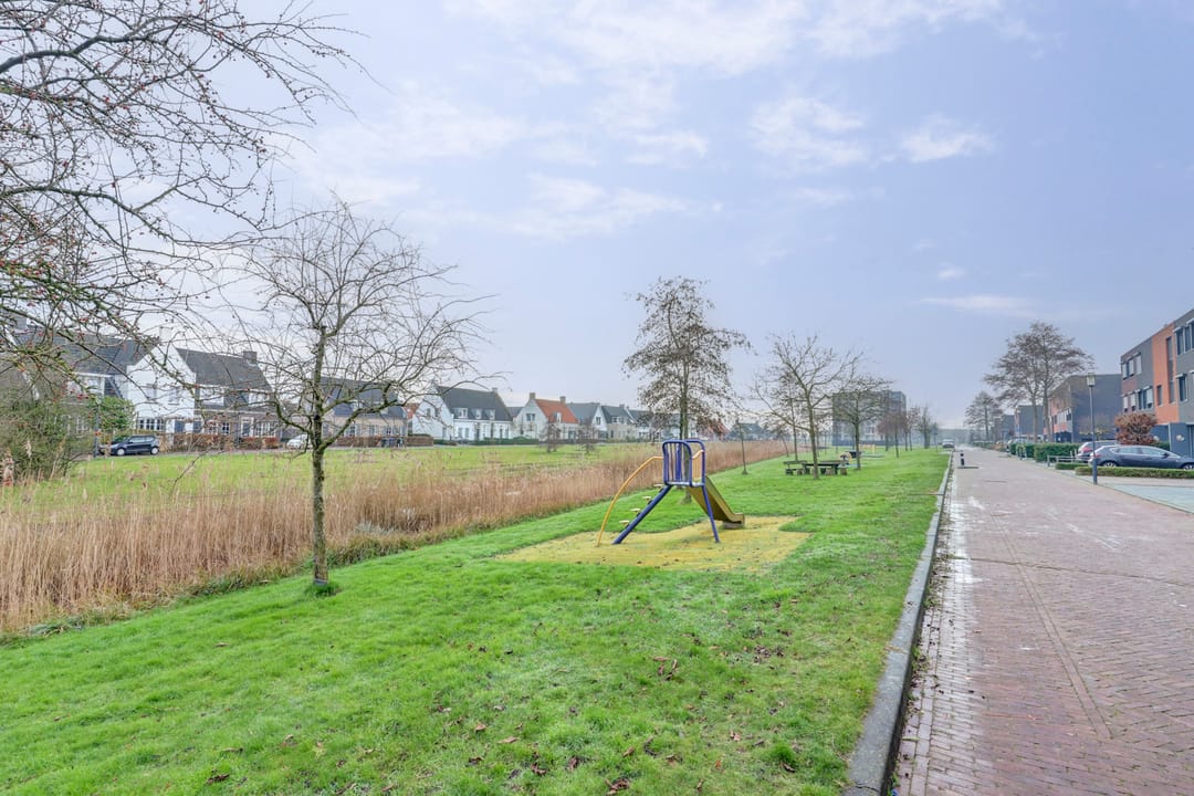 Foto 2 van John Denverlaan 57