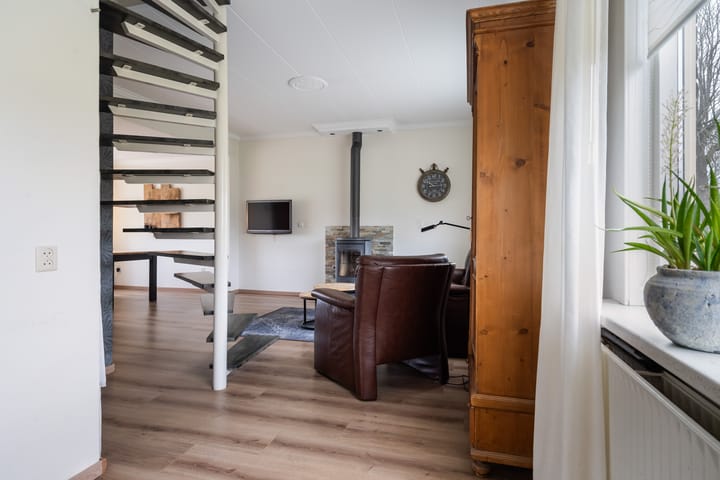 Foto 12 van Lange Meentweg 1