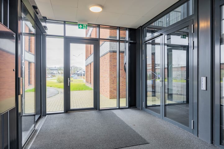 Foto 12 van Joop den Uylstraat 38