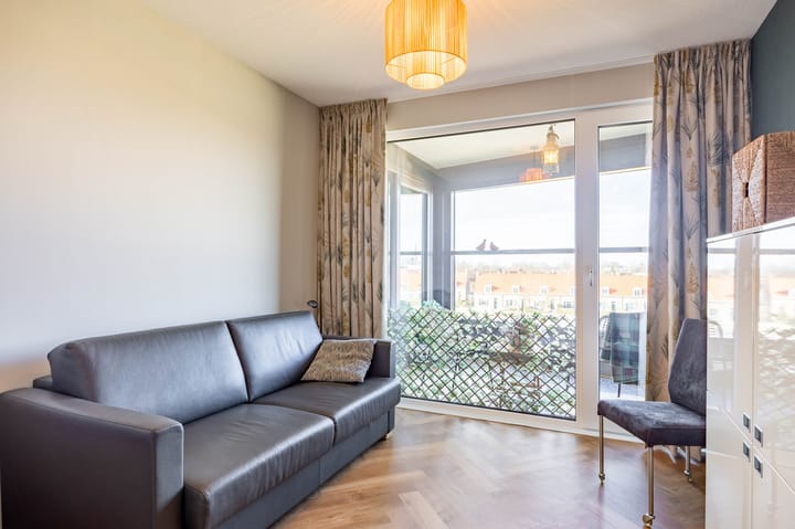 Foto 48 van Joop den Uylstraat 38