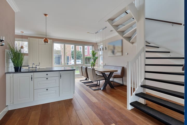 Foto 10 van Vredemaker 14