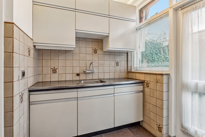 Foto 14 van Megenstraat 26