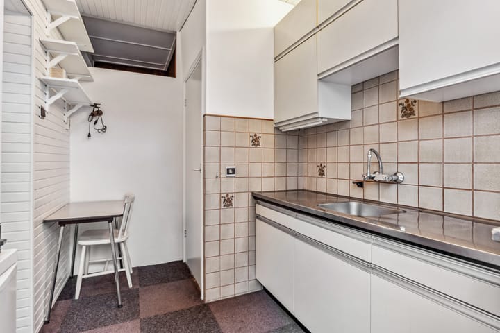 Foto 15 van Megenstraat 26