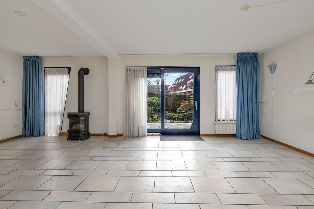 Foto 7 van Robert Stolzhof 44