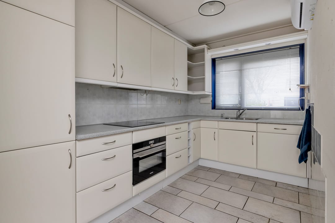 Foto 13 van Robert Stolzhof 44