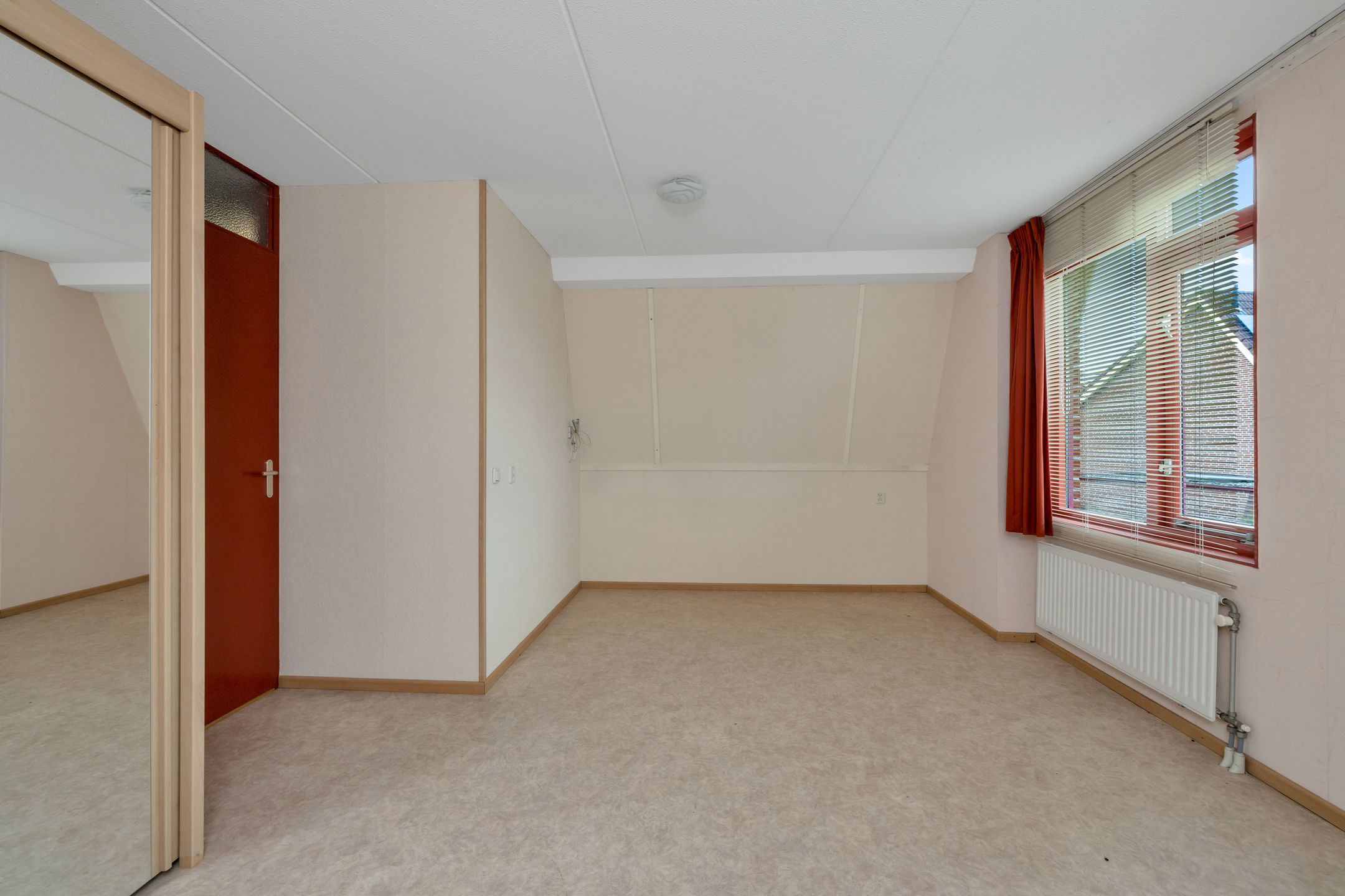 Foto 27 van Robert Stolzhof 44