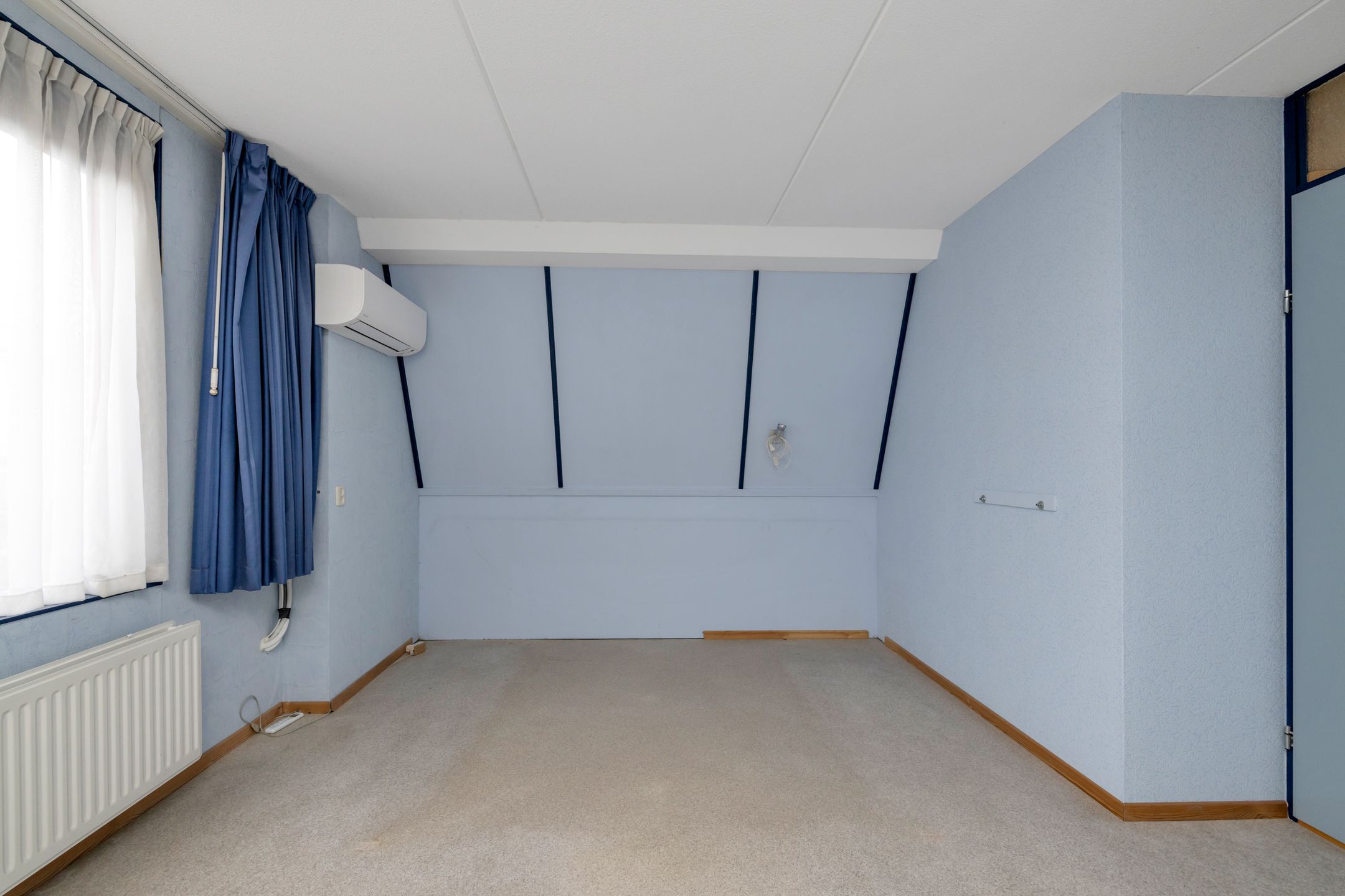 Foto 30 van Robert Stolzhof 44