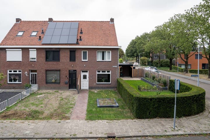 Foto 41 van Sportstraat 11