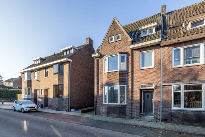 Foto 40 van Parallelstraat 81