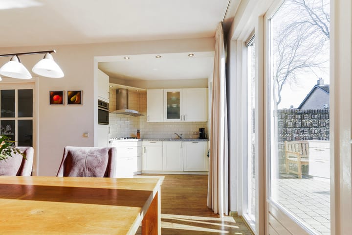 Foto 9 van Hobbemastraat 15