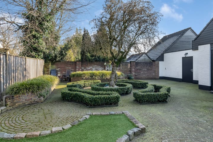 Foto 40 van Lentzinckserve 16