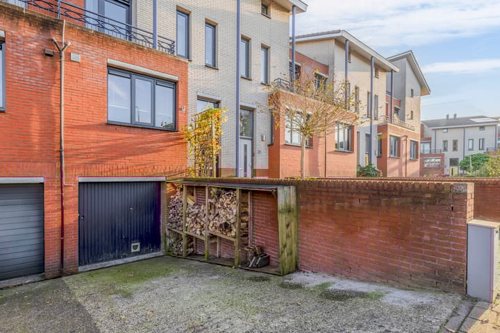 Foto 8 van Hyacinthlaan 63