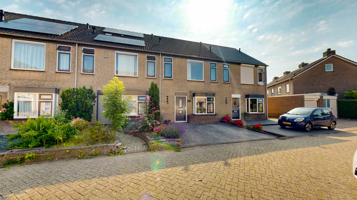 Photo 37 of Rentmeestersstraat 10