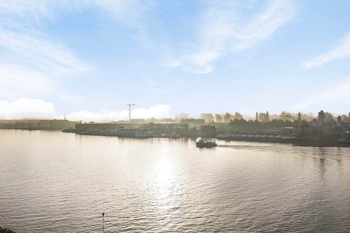 Foto 1 van Pontonniersweg 176