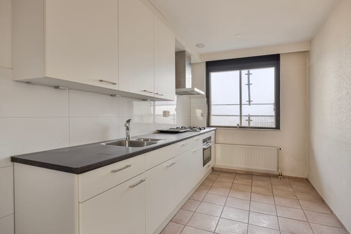 Foto 12 van Pontonniersweg 176