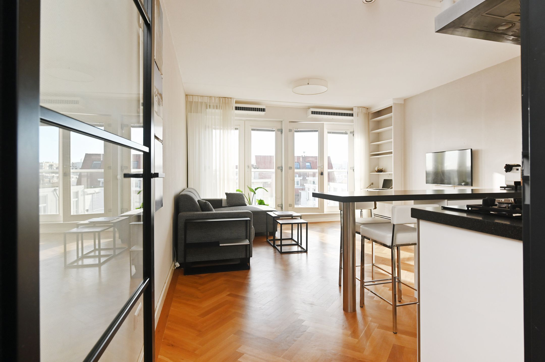 Foto 3 van Rotterdamsestraat 2-18