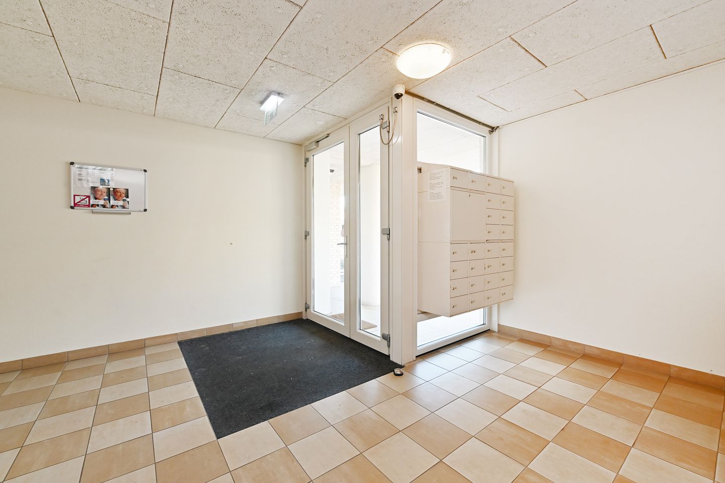 Foto 35 van Rotterdamsestraat 2-18