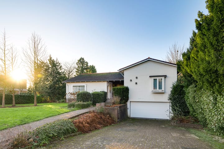 Foto 35 van Charles Beltjenslaan 5