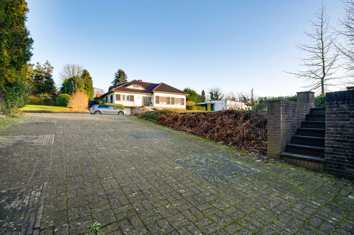 Foto 36 van Charles Beltjenslaan 5