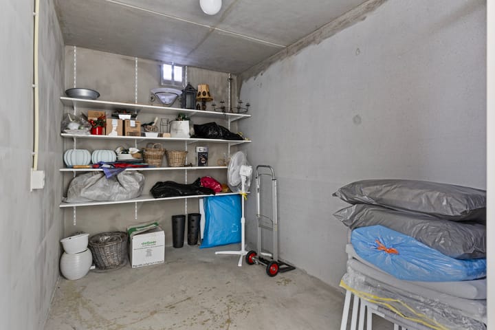 Foto 35 van van Emstplein 19