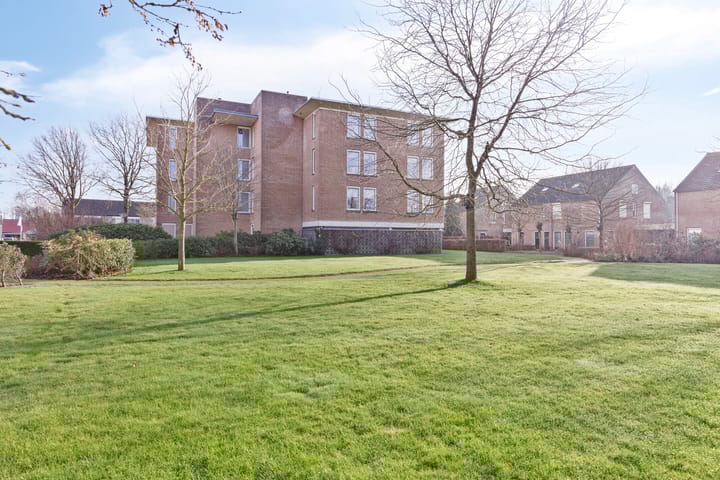 Foto 41 van van Emstplein 19