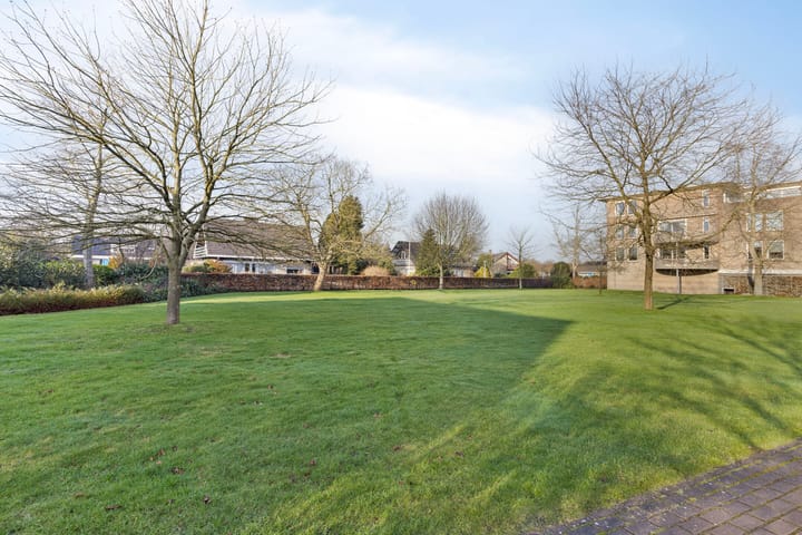 Foto 43 van van Emstplein 19