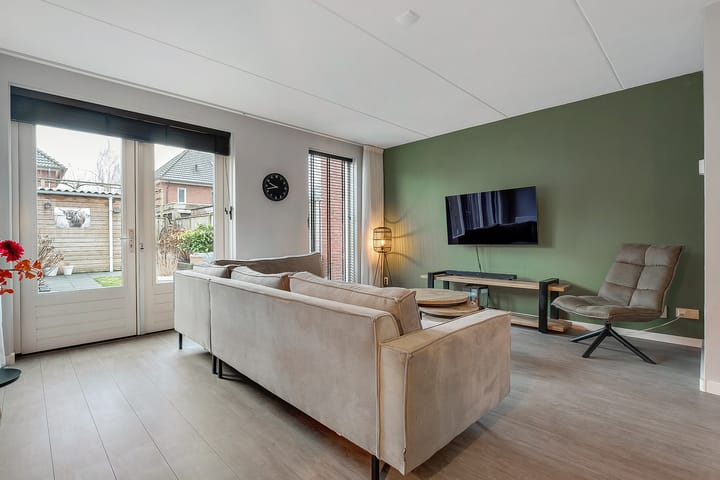 Foto 8 van Jongsmalaan 4