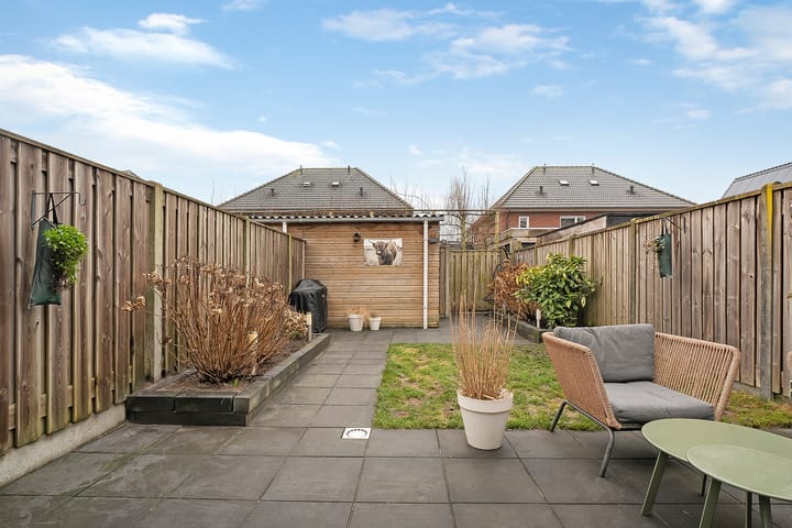 Foto 32 van Jongsmalaan 4