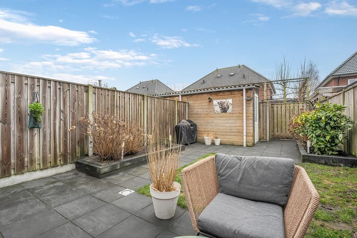 Foto 36 van Jongsmalaan 4