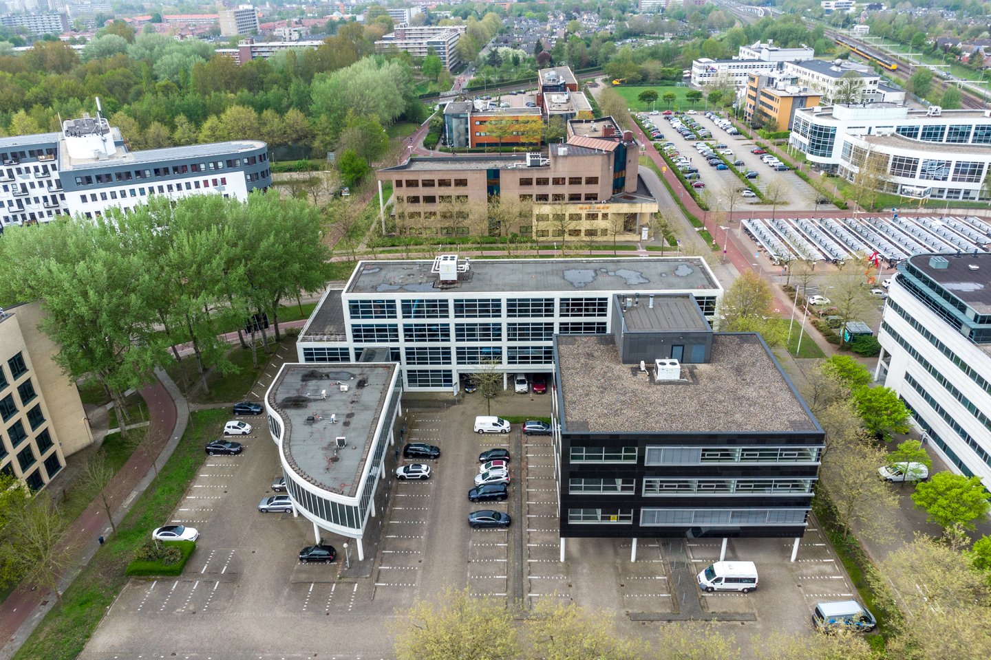 View photo 2 of Netwerklaan 48