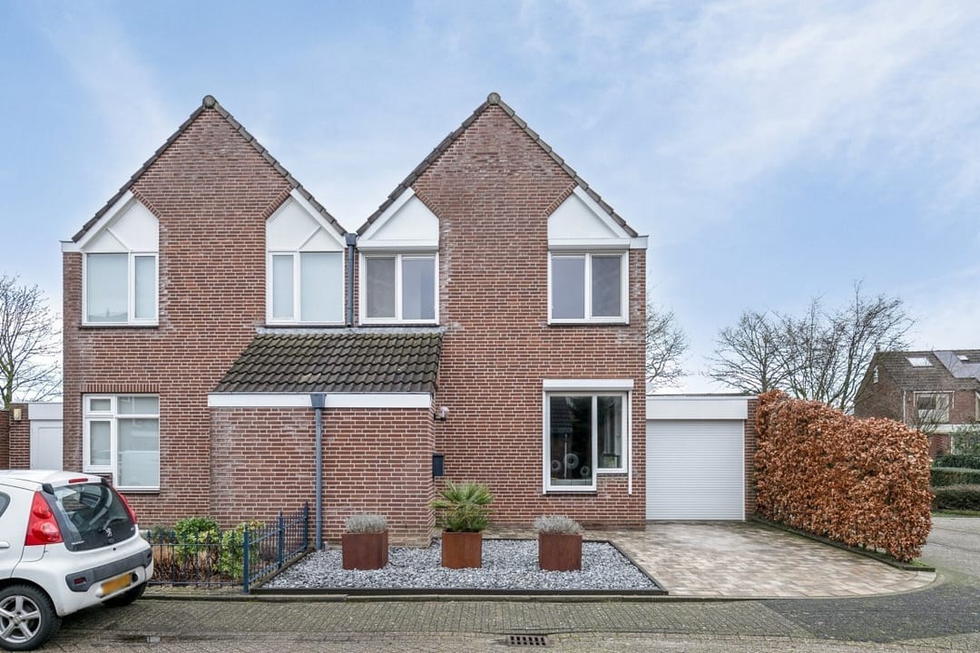 Foto 2 van Meester Bergholtzstraat 2