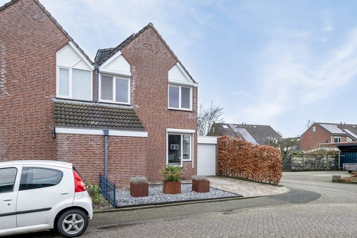 Foto 3 van Meester Bergholtzstraat 2