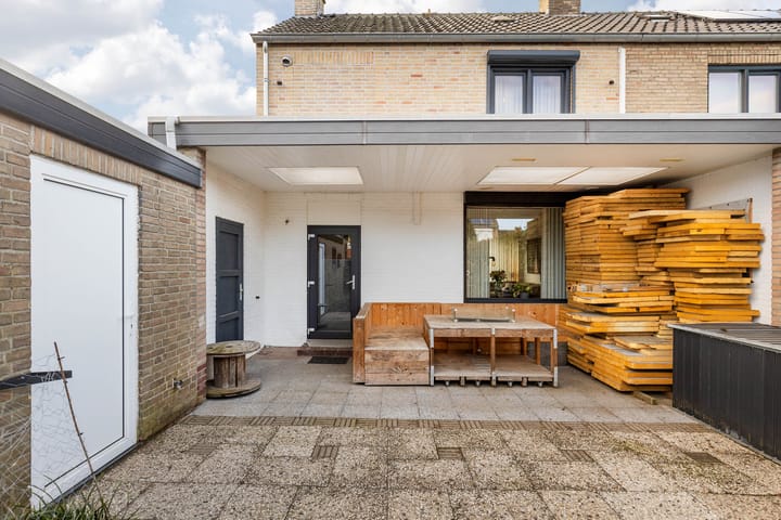 Foto 27 van Pastoor Verbeekstraat 18