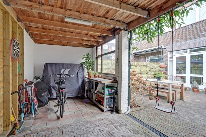 Foto 15 van Eemwijkplein 9