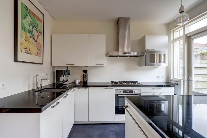 Foto 17 van Eemwijkplein 9