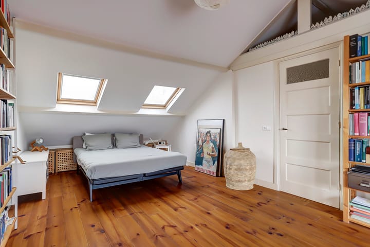 Foto 36 van Eemwijkplein 9