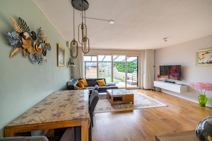 Foto 8 van Nijstukken 84