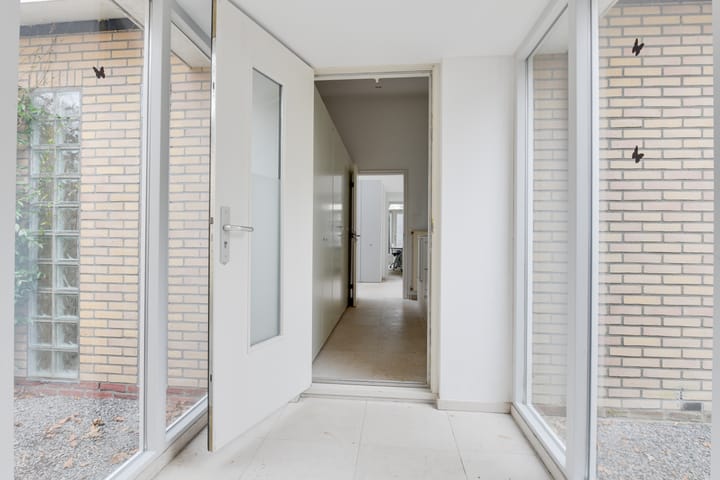 Photo 18 of Noordlaan 9