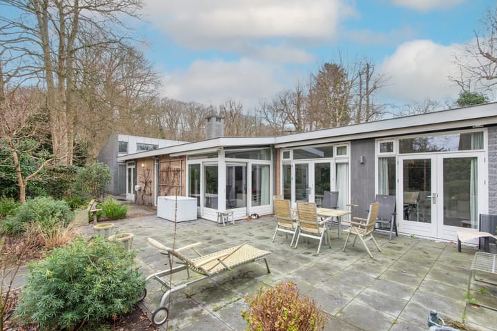 Photo 32 of Noordlaan 9