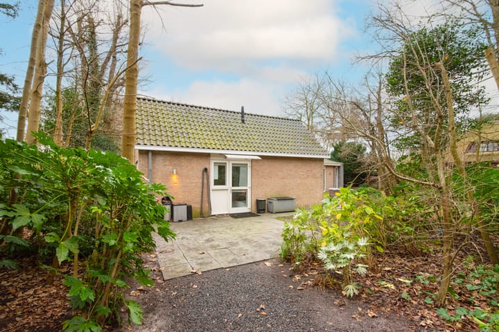 Photo 37 of Noordlaan 9