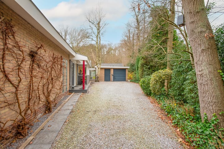 Photo 46 of Noordlaan 9