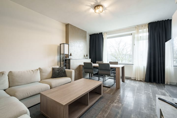 Foto 6 van Van Uvenweg 126-III