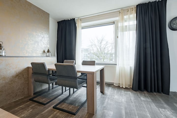 Foto 7 van Van Uvenweg 126-III