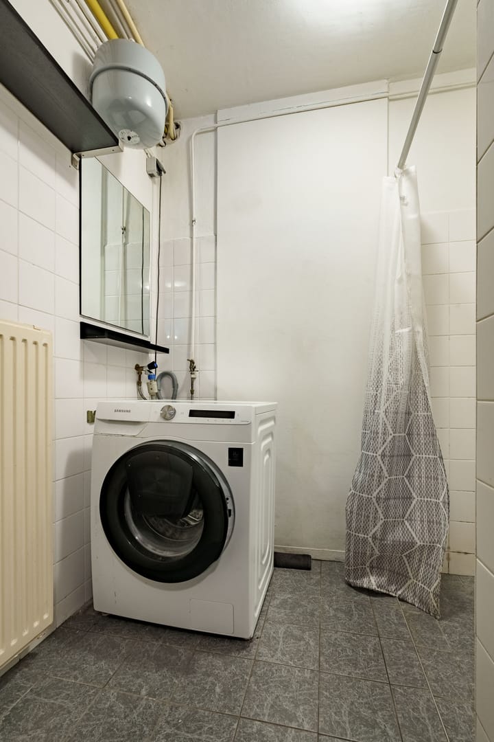 Foto 16 van Van Uvenweg 126-III