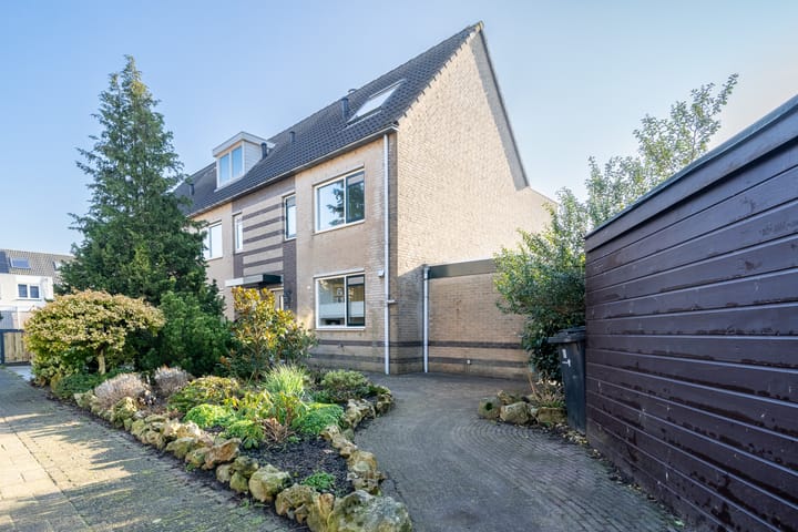 Foto 10 van Willem Hofsteestraat 10