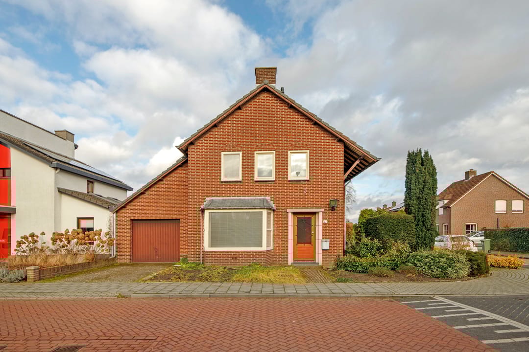 Foto 1 van Baarlosestraat 27