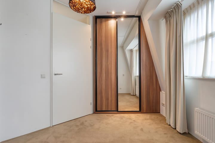 Foto 15 van Raveslootstraat 2