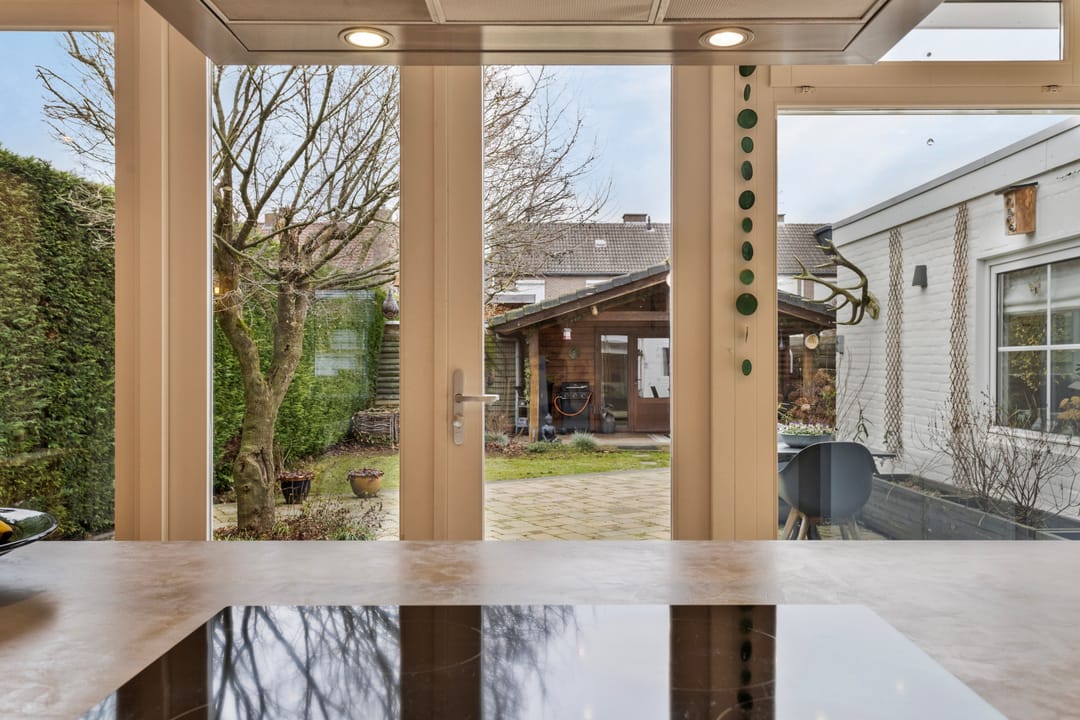 Foto 16 van Julianastraat 19